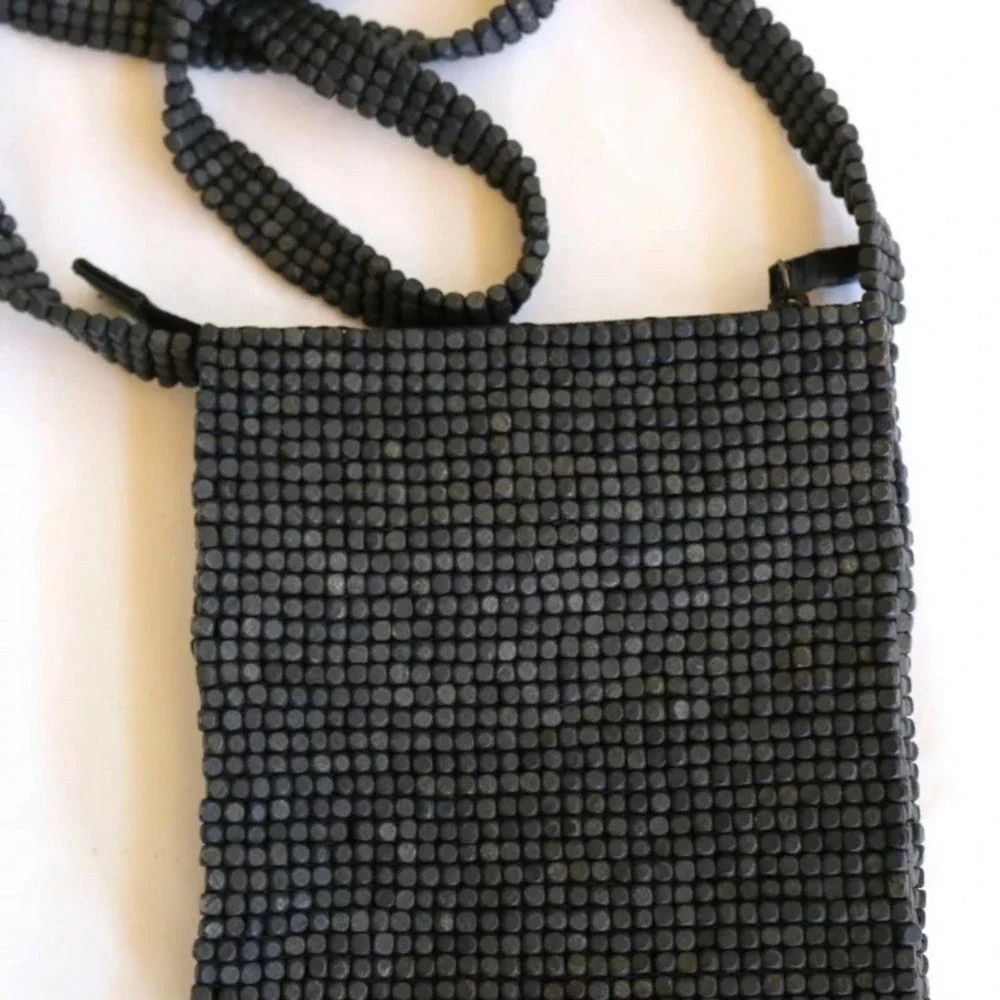 SUPER NICE Sigrid Olsen Wooden Bead Flat Purse UNUSED‎